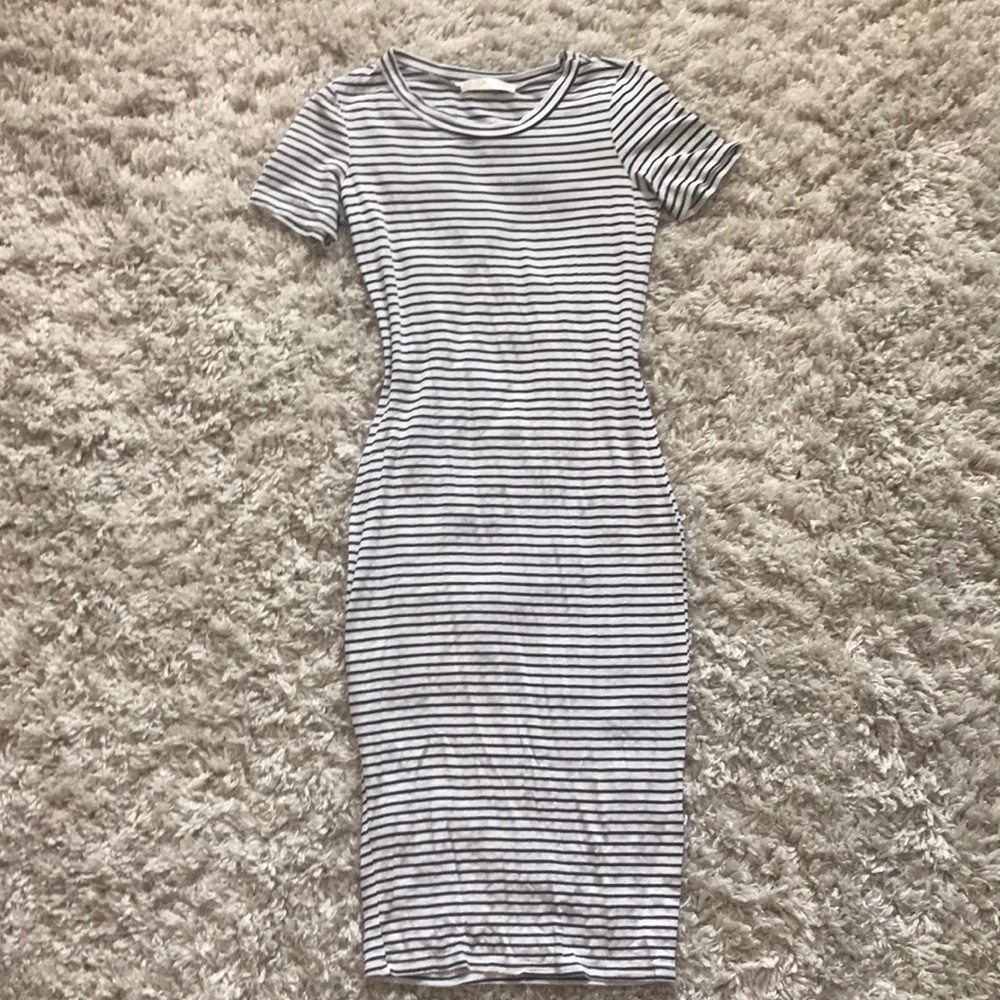 Striped Short Sleeve MIDI Dress